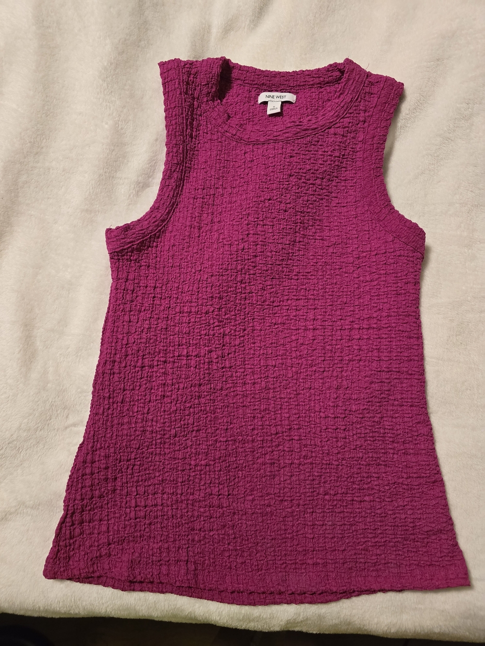 Nine West Magenta Textured Knit Crew Neck Tank Top Size Small - Picture 2 of 6